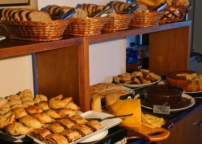 Café da Manhã - Pousada Campos de Provence